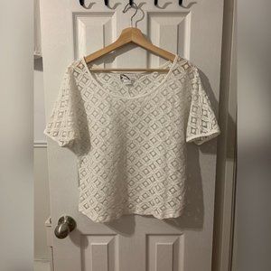 Imaginary Voyage White Floral Lace Blouse